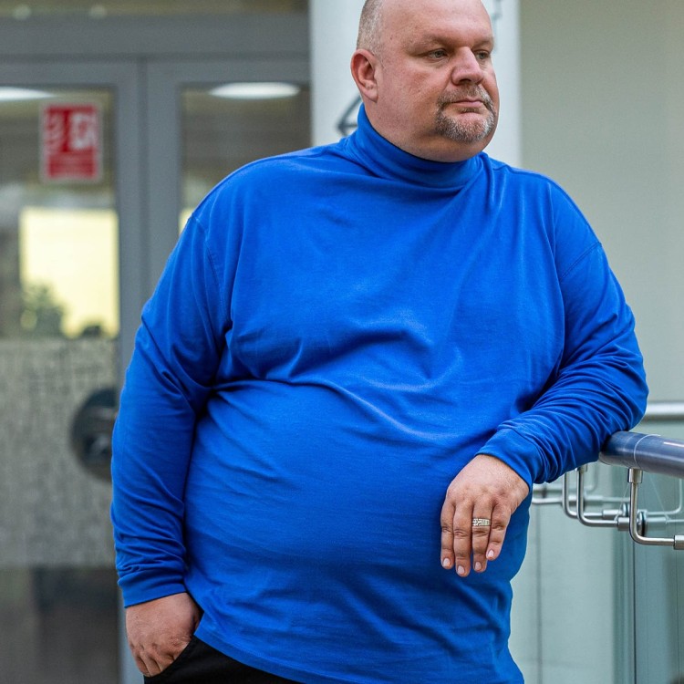 golf w duzym rozmiarze 6xl niebieski