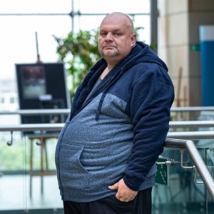 Duża męska ocieplana bluza z kapturem Kam 7053 granatowa