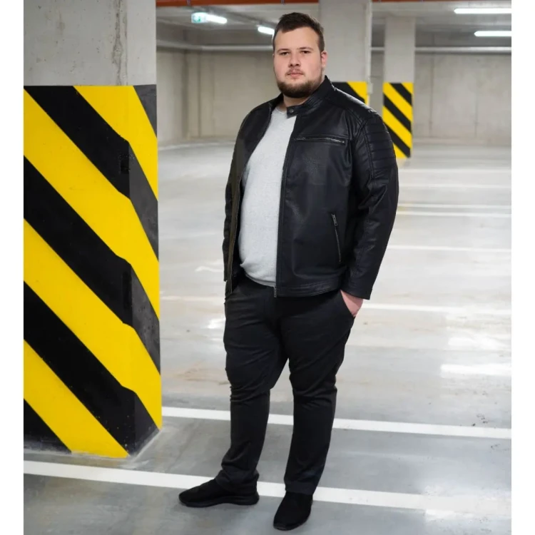 duża moda kurka na zamek ze skory czarna plus size