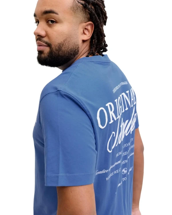 t-shirt niebieski z nadrukiem na plecach