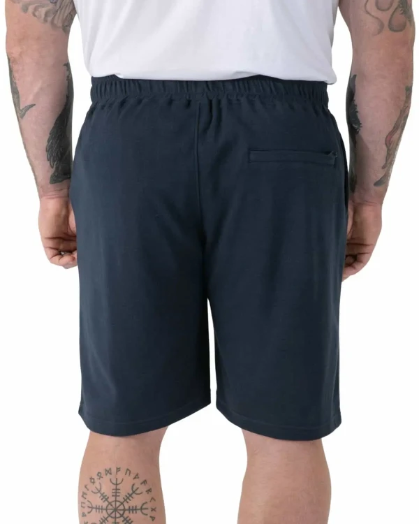 granatowe spodenki plus size