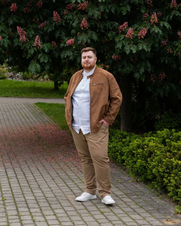 duza meska odziez