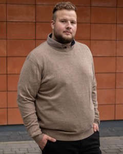 Duży męski sweter gładki wkładany przez głowę Double Urban Outfitters KNIT-8019 beżowy