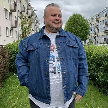duza kurtka jeansowa