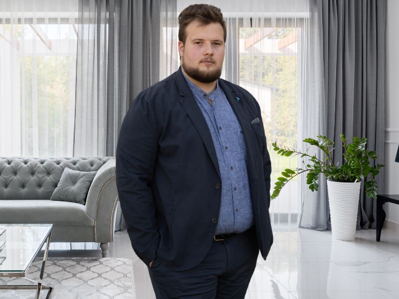Duża marynarka męska w granatowym kolorze